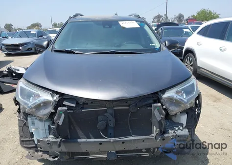 2018 Toyota Rav4 Le из США, поврежденный, VIN JTMZFREVXJJ153768